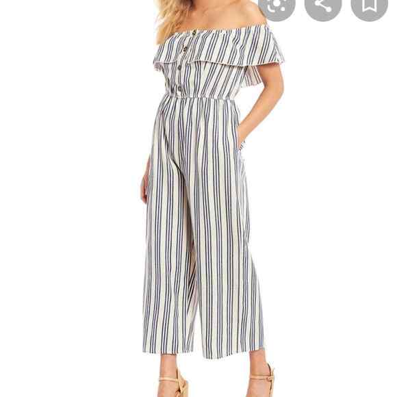 Women's Off-the-Shoulder Ruffle Neck Button-Front Striped Jumpsuit. Size Large - Picture 1 of 10